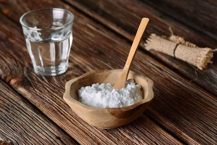 Baking Soda Gargle for Sore Throat