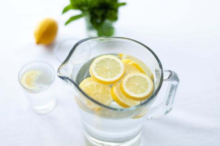 Lemon Water for Sore Throat
