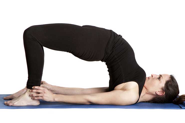 Yoga-for-Thyroid06