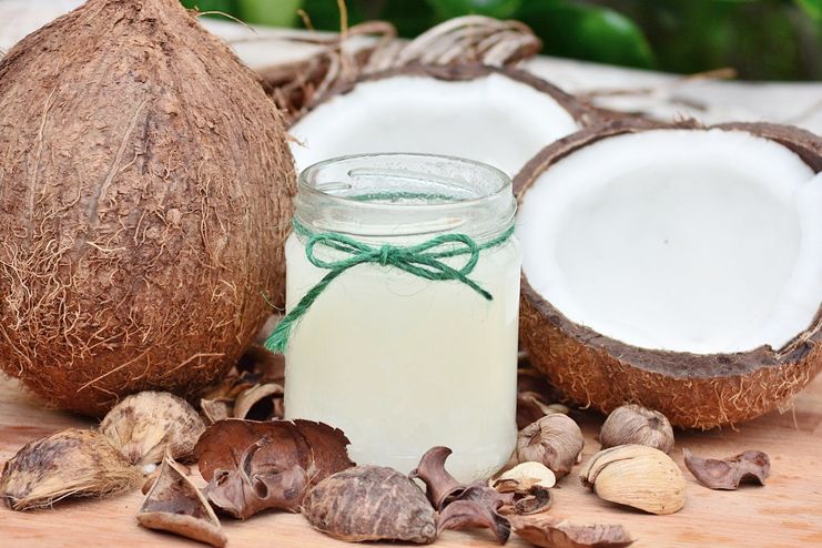 Coconut oil for Sebaceous Cyst