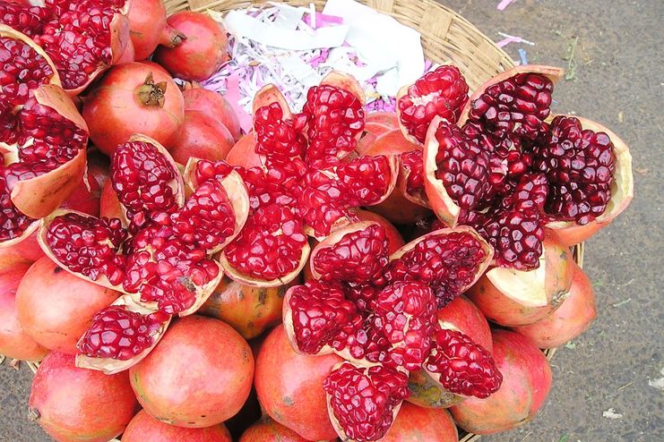 What are the health benefits of pomegranate