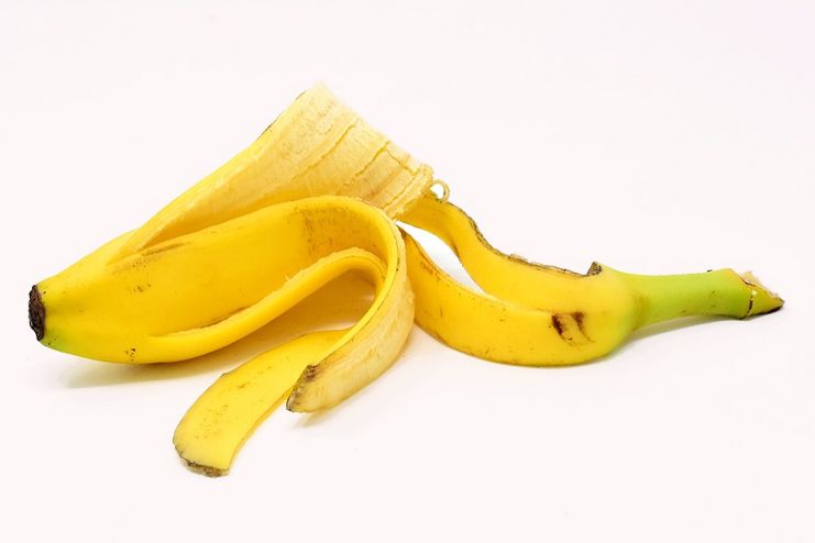 Banana peels for hickeys