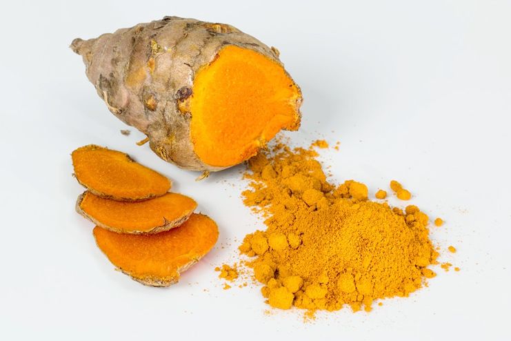 Turmeric to treat Chlamydia