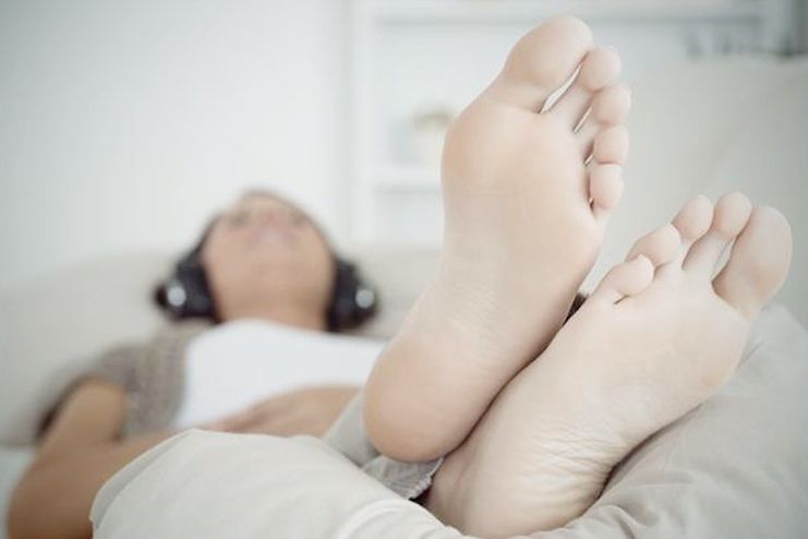 What Causes Swollen Feet