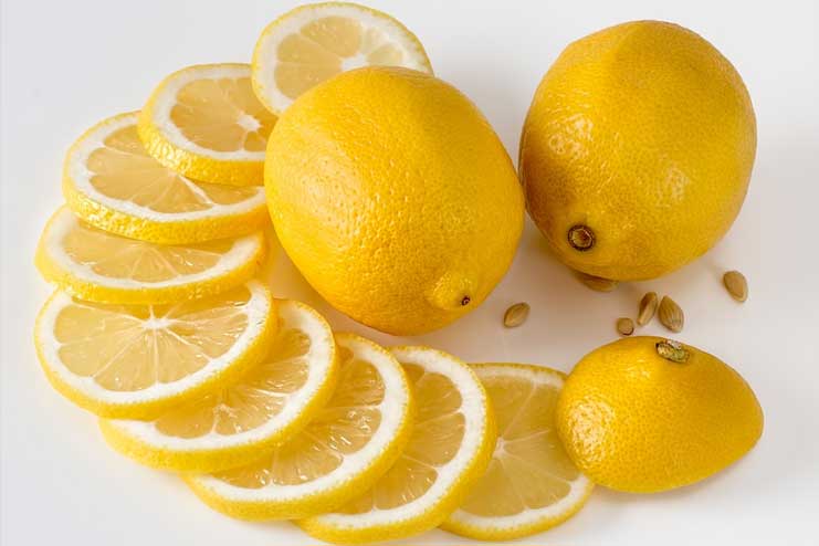 Lemon Juice for Freckles Removal