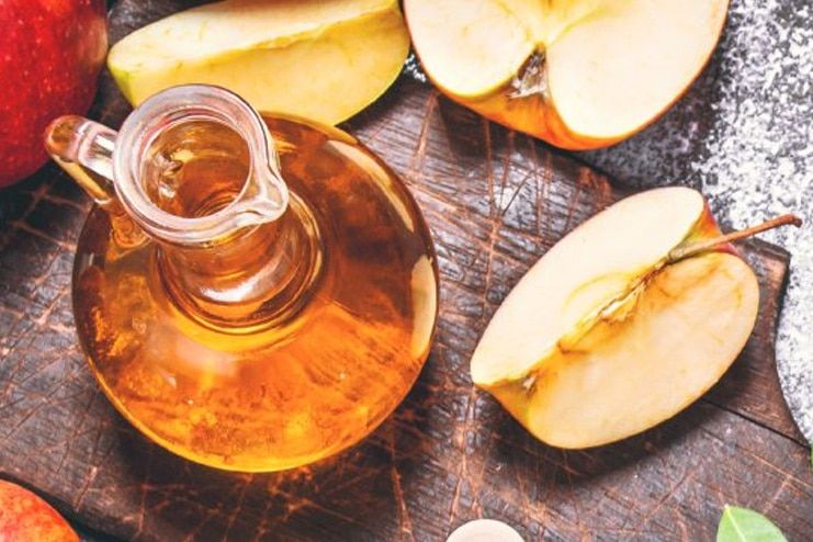 2-Apple Cider Vinegar for Varicose Veins