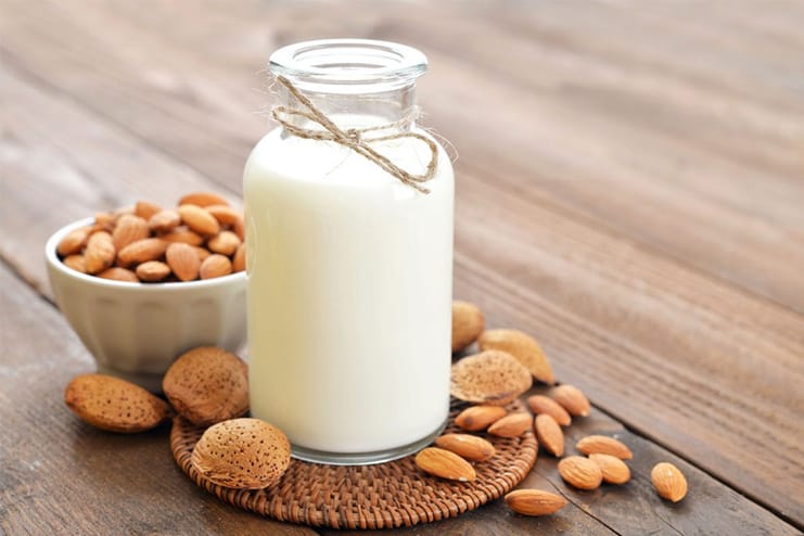 Health benefits of Almond Milk