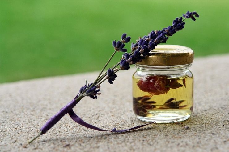 Lavender Oil for Keloids