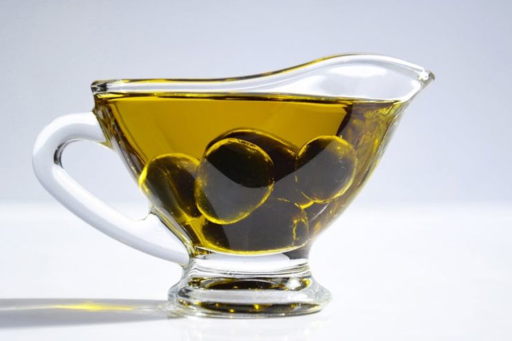 Olive Oil for Earwax Removal