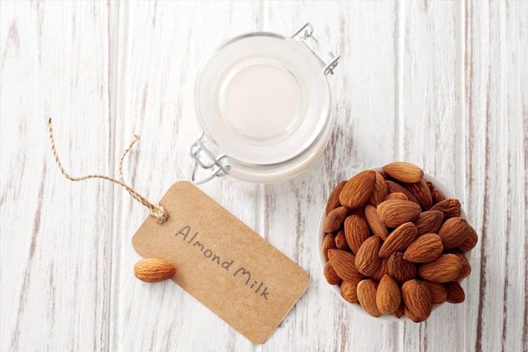 What Are The Benefits Of Almond Milk