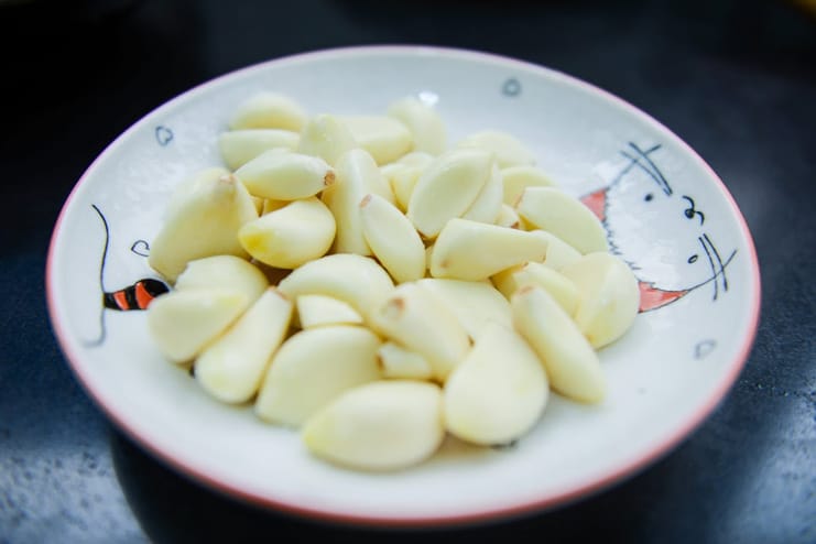 Garlic for Pain Relief