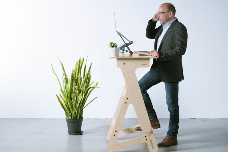 What Are The Benefits Of Standing Desk