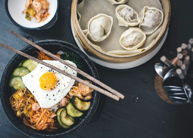 Top Foods to Keep you Happy