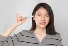 How to Clear Out Clogged Ears Quickly and Naturally How to Clear Out Clogged Ears