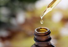 Tea Tree Oil for Dandruff: How it Helps in Treating Dandruff tea tree oil benefits