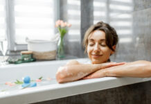 Oatmeal Baths: The Science-Backed Solution for Dry, Itchy Skin Oatmeal Baths