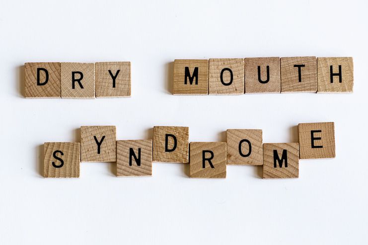 20 Effective Home Remedies For Dry Mouth