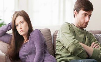 9 Alarming Signs That There Might Be a ‘Little Trouble In Paradise’ in Your Relationship signs of relationship problems