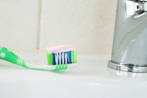 12 Easy and Effective Ways to Get Rid of Your Hickeys Easily