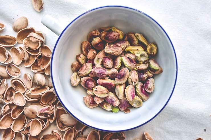 21 Benefits of Pistachios for Skin, Hair and Health That You Need to Know About