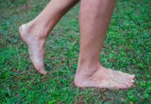 What Happens to Your Body When You Walk Barefoot? The Evidence Reviewed What Happens to Your Body When You Walk Barefoot