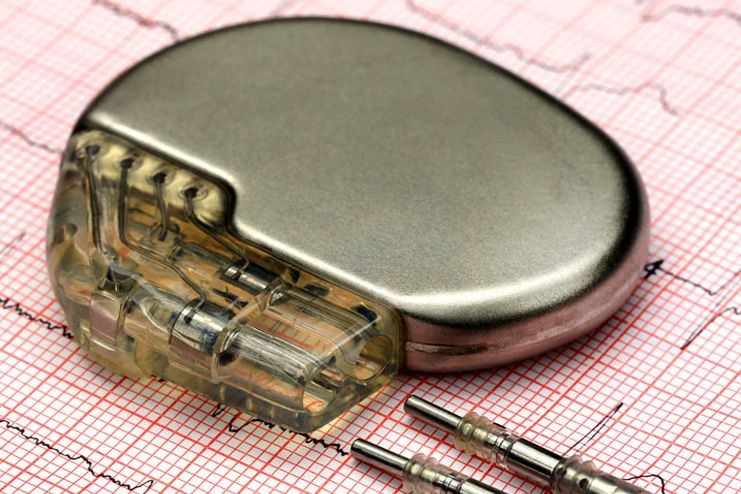Implantable heart devices