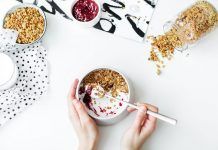 Mindful Eating – Learn About The Tips, Strategies And Benefits Mindful eating