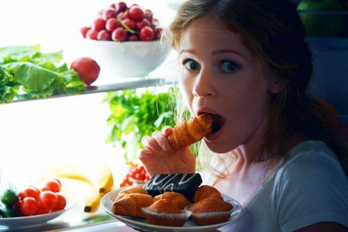 stop binge eating at night