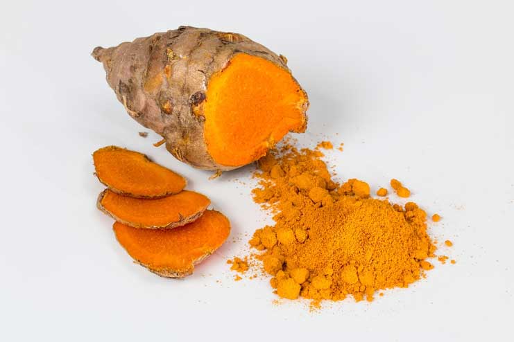 Possible risks of turmeric for skin