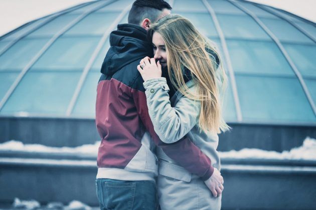 14 Effective Health Benefits Of Hugging - Healthy Happiness ...