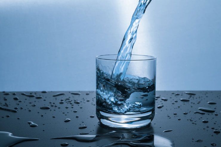 Avoid drinking ice water