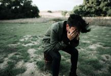 22 Signs Something Is Wrong With Your Body – Know The Red Flags! signs something is wrong with your body