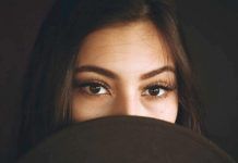 10 Easy Hacks Using Castor For Dark Circle Removal 10 Easy Hacks Using Castor For Dark Circle Removal