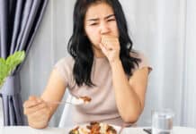 12 Tips for Easing Food Blockage in Your Throat 12-Ways-To-Get-Rid-Of-Food-Stuck-In-Throat