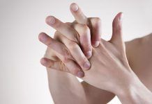 14 Cure For Fingertips Peeling – Get Rid Of The Issue! 14 Cures For Fingertips Peeling