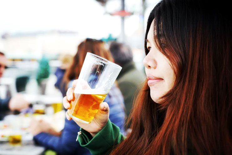 What Are The Effects Of Alcohol On Your Skin? 7 Alarming Side Effects