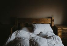 10 Bedtime Habits That Should Be Avoided – Know What Is Wrong! 10 Bedtime Habits That Should Be Avoided