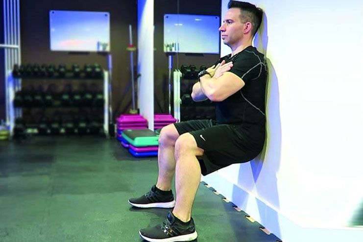 11 Healthy Wall Sit Benefits – Strengthen Your Lower Body!