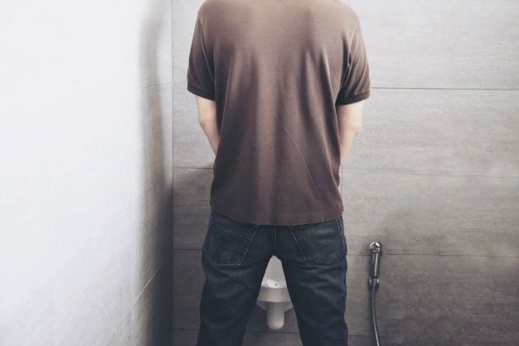 12 Causes for Frequent Urination And Treatment For It