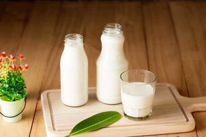11 Side- Effects of Consuming too Much Milk
