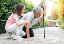 9 Smart Ways to Prevent Falls and Fractures: Expert Tips for Home Safety and Balance Exercises 9 Smart Ways to Prevent Falls and Fractures