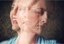 10 Mood-Boosting Foods to Combat Seasonal Affective Disorder During the Winter 10 Mood-Boosting Foods to Combat Seasonal Affective Disorder