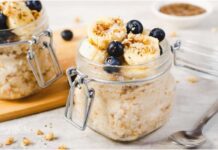 Gut-Friendly Overnight Oats with Berries: A Probiotic Breakfast Gut-Friendly Overnight Oats with Berries