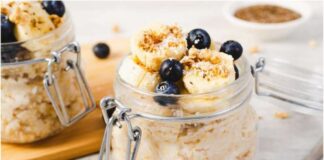 Gut-Friendly Overnight Oats with Berries: A Probiotic Breakfast Gut-Friendly Overnight Oats with Berries
