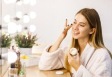 Slugging vs. Skin Cycling: Which Skincare Trend Is Right for You? Skin care Trend