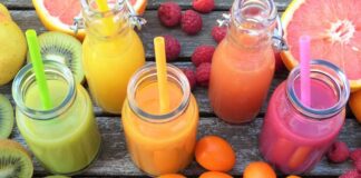 Cold-Pressed vs. Centrifugal Juices – Which One Retains More Nutrients? Cold Pressed vs Centrifugal