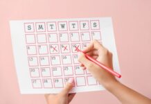 8 Everyday Toxins That Can Disrupt Your Menstrual Cycle (And How to Avoid Them) 8 Everyday Toxins That Can Disrupt Your Menstrual Cycle