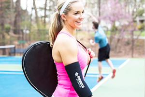 FreezeSleeve Ice and Heat Therapy Sleeve