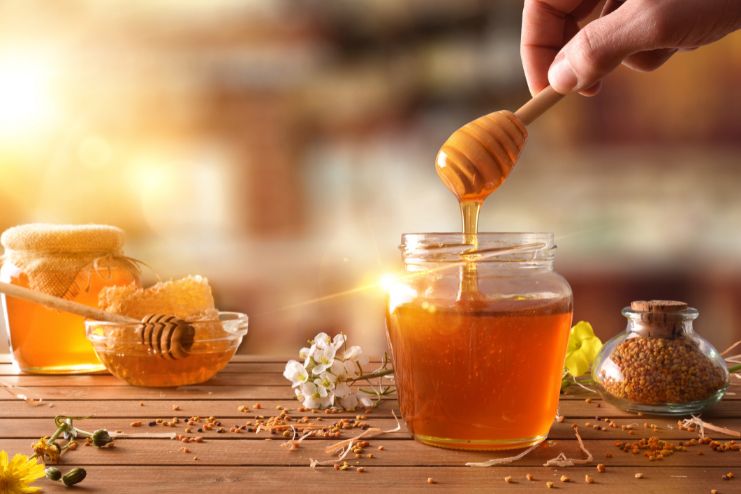 Cucumber Apple Honey and Baking Soda Mask