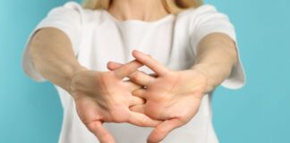 Is Cracking Your Joints Bad for You? What Science Really Says Is Cracking Your Joints Bad for You